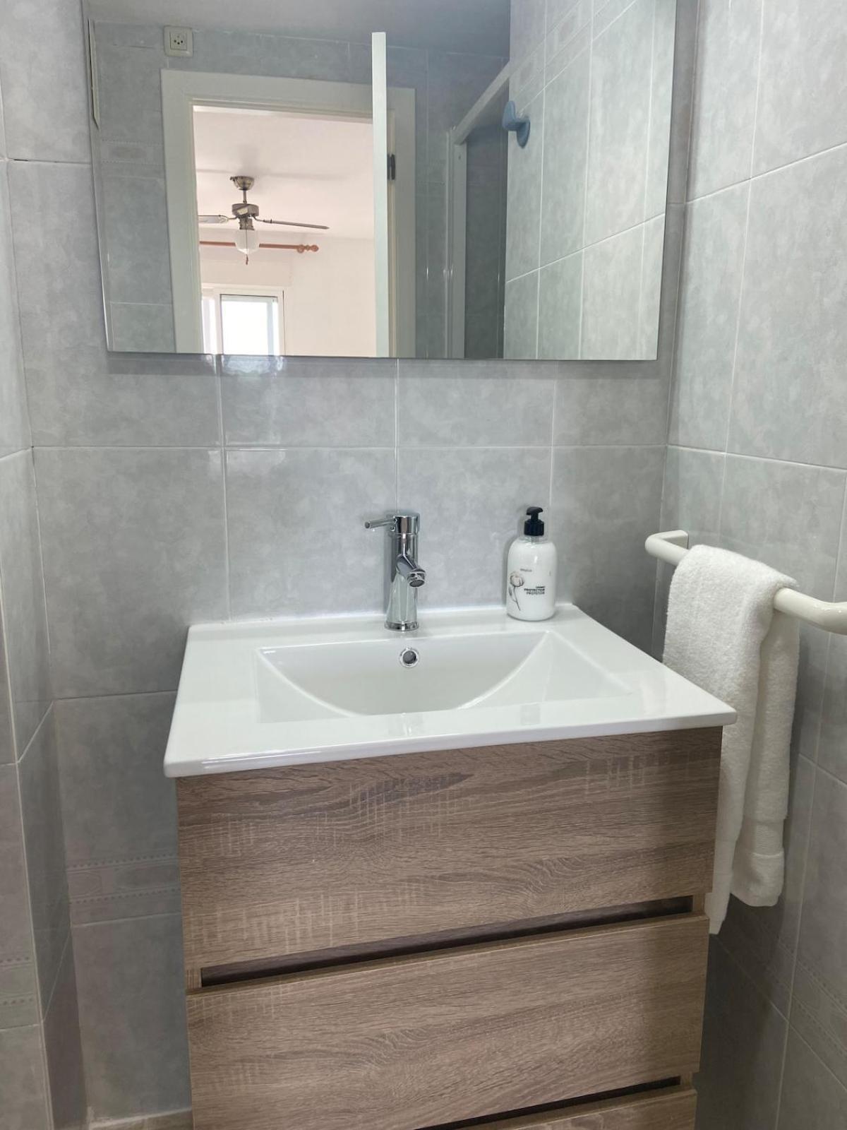 Apartamento En Voramar A 2 Minutos De La Playa 베니카씸 외부 사진